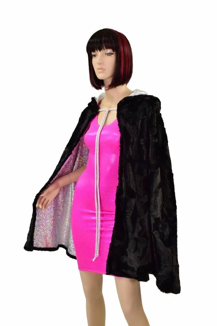 35" Short Hooded Minky Cape