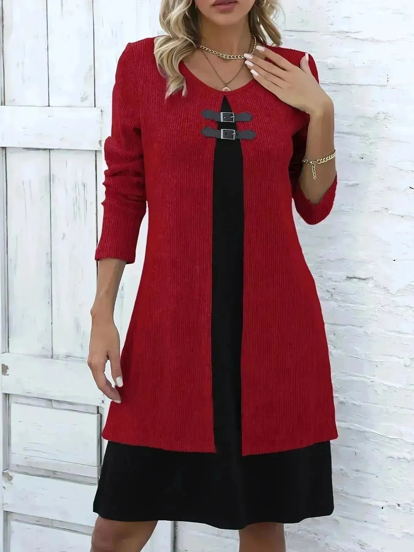 Contrast Color Buckled Round Neck Fashion Winter Sweater Dress