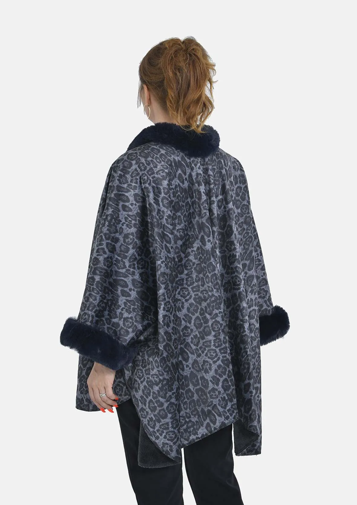 Double Knit Faux Fur Leopard Kimono