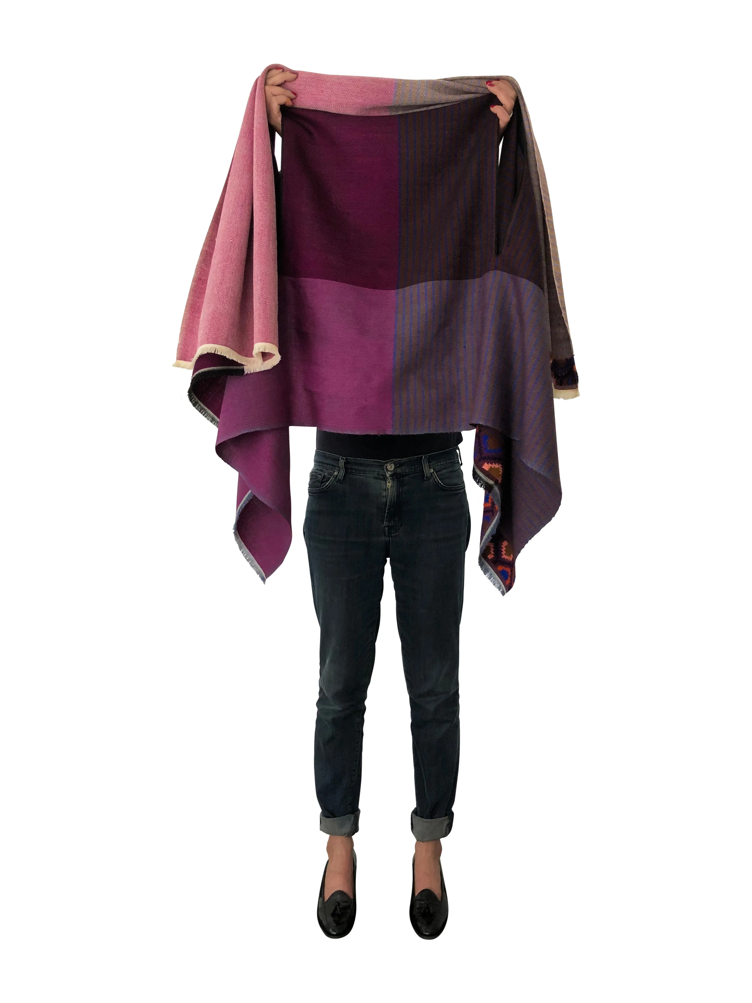 Julahas Plum Fusion Cape