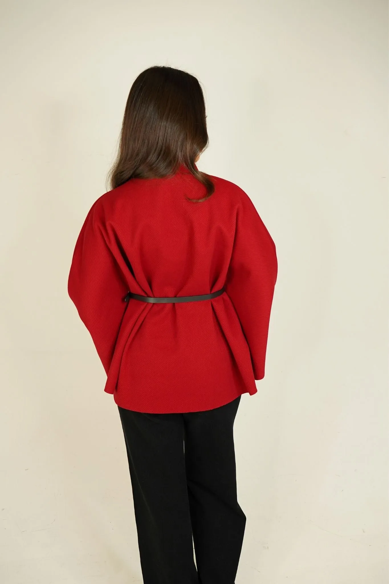 Leah Belted Cape Jacket In Burgundy