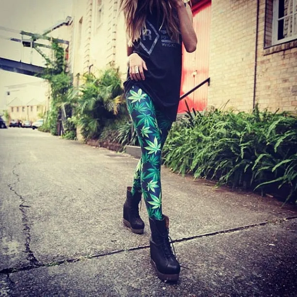 Weed Print Leggings